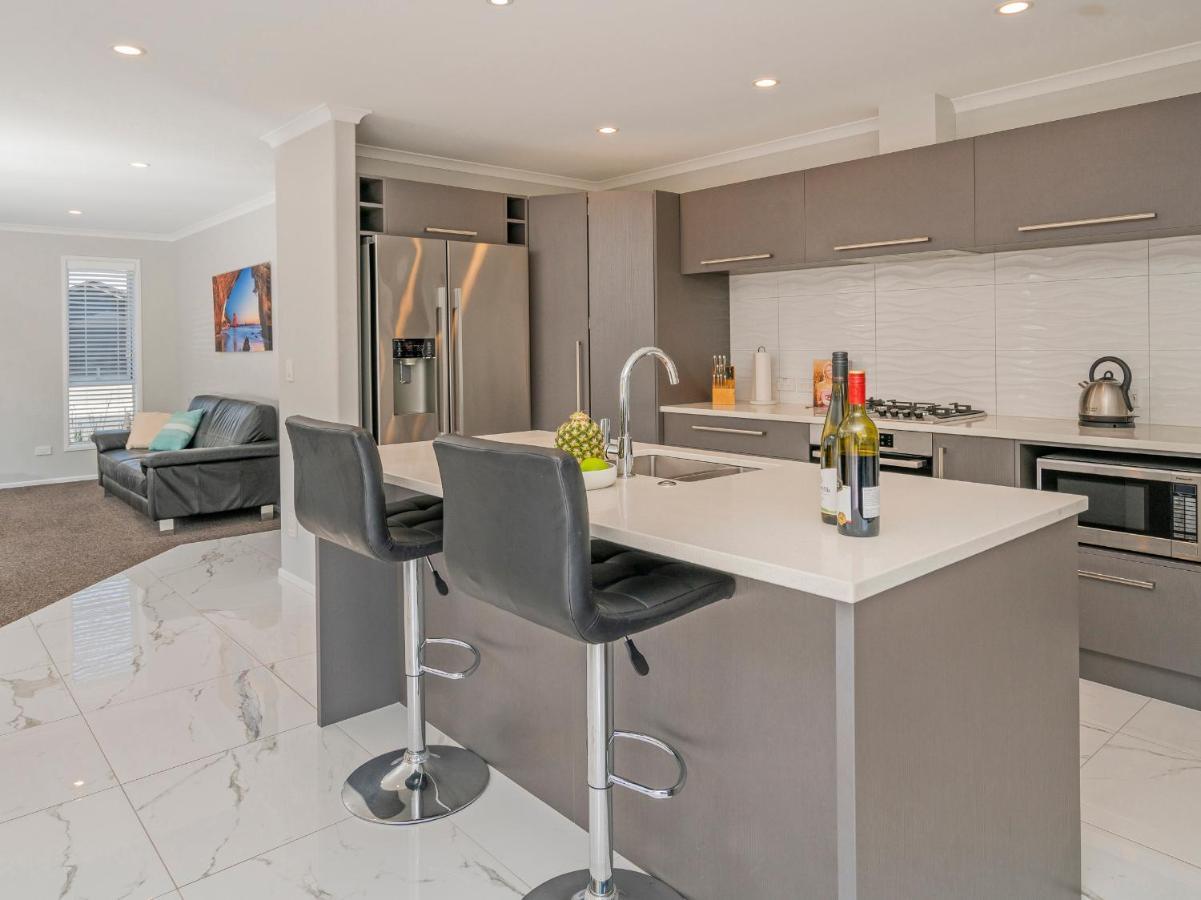 Modern Beach Pad - Whitianga Holiday Home Dış mekan fotoğraf