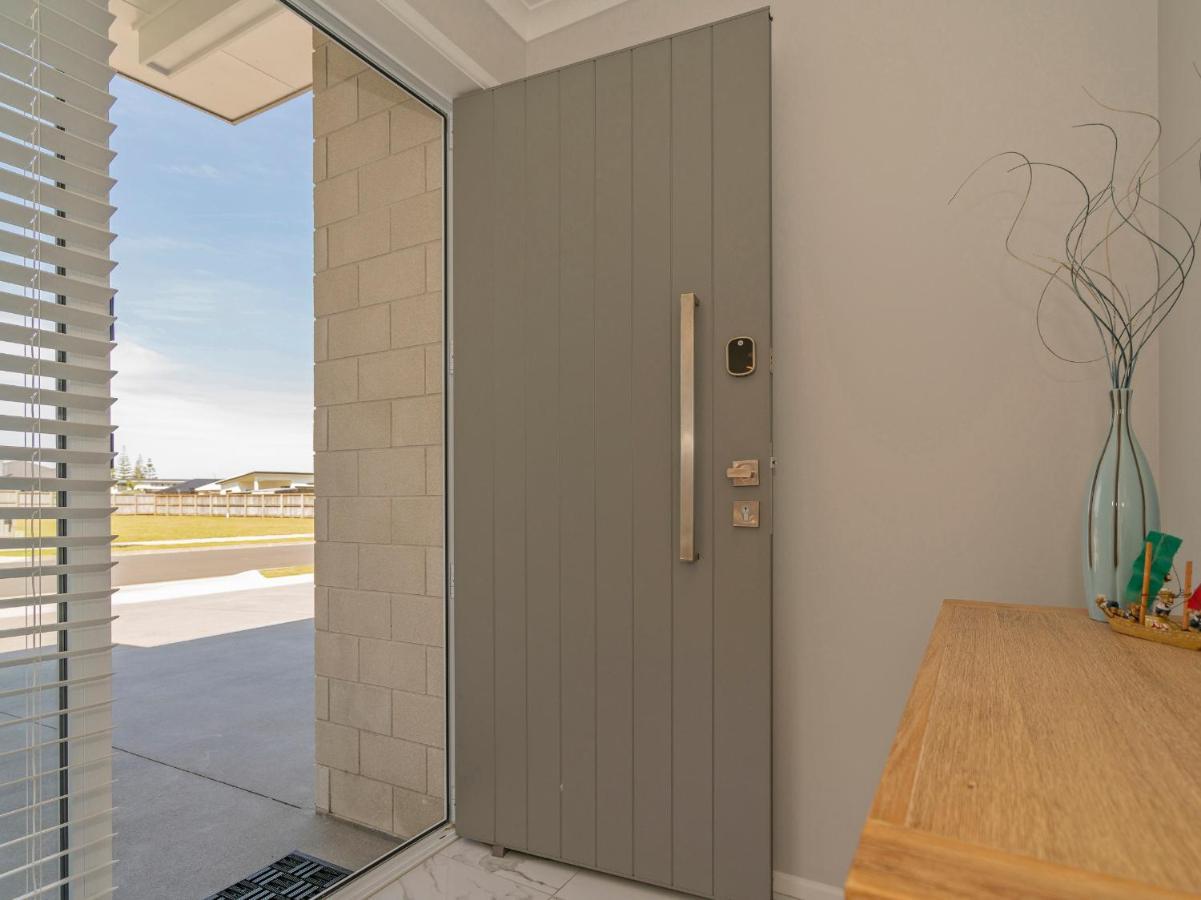 Modern Beach Pad - Whitianga Holiday Home Dış mekan fotoğraf